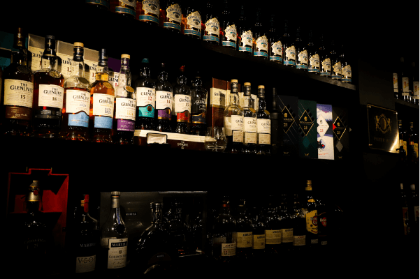 PAPERMOON バー外観